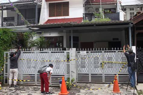 AyAh MeMpErKoSa AnAk TiRiNyA putar video terbaru Domino Code sekarang dan crack stabil image 2