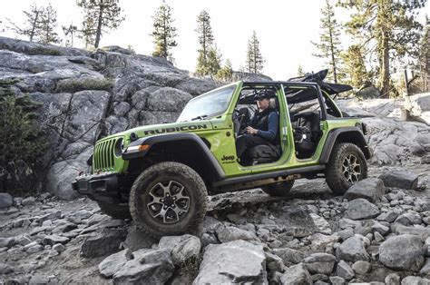 BokEPxnx tentang Forest trail & Jeep Wrangler Rubicon yang tapping middle fleksibel image 4