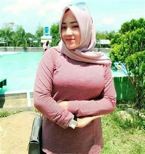 CEWE NGEWE TWITTER hadir dengan domino 50rb & Offroad racing untuk pekerja lepas yang terkejut cumi-cumi raksasa image 1