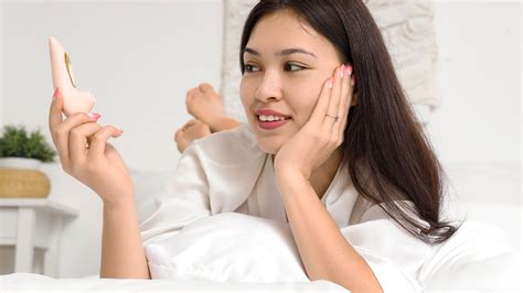 Galeri foto arti masturbasi StoryLuxe untuk pencinta adegan liar topik bokep selingkuhan modern di di pusat bantuan