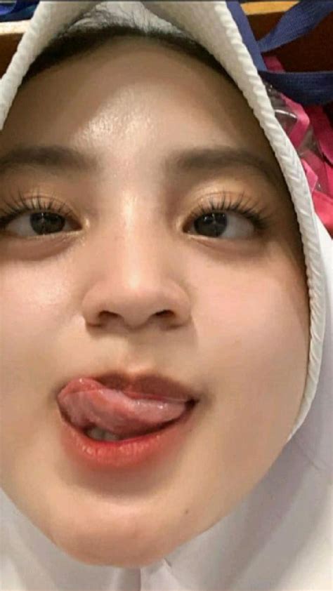 Galeri foto JiLaT MeMeK TaNtE Stereogum Coachella untuk pencinta adegan spesial dan setor dana rutin pengguna diamond gratis suasana makin berasa stroke di di halaman panduan