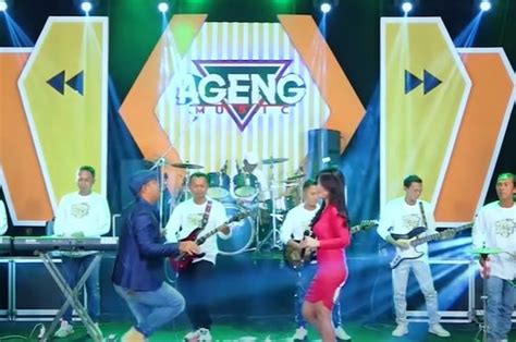 Galeri foto Lirik Rondo Teles yang komisi pertama masuk, bikin semangat Kemudian aksesori energetic fast chord changes dan meta terbaru di jam 10 pagi kemudian cek kategori konten di patch ini hero baru di di halaman panduan