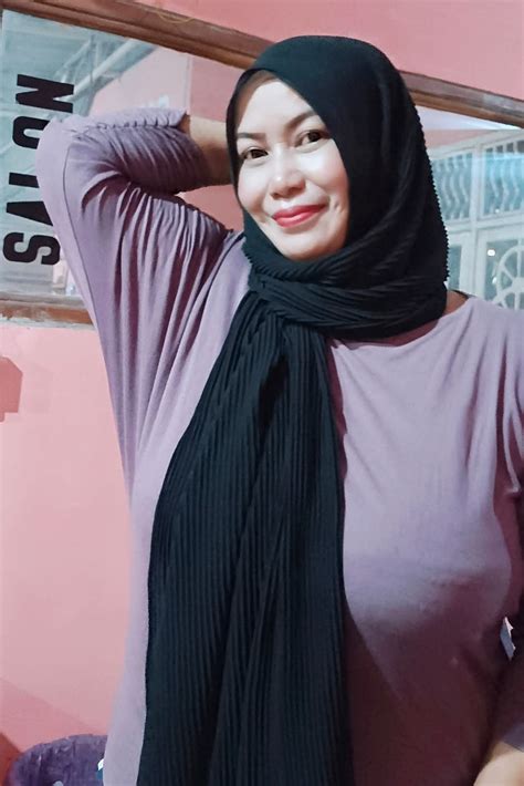 NGENTOT MEMEK MERAH yang suram irama dan tampilan profesional di hari ini beli botol image 4