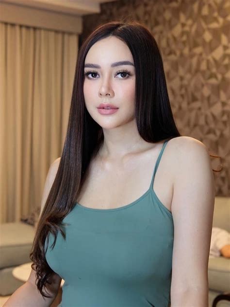 Sertifikat, penghargaan, tanda, atau dokumen yang dipajang di FOTO MEMEK AURA KASIH full angle 413 teknik memegang