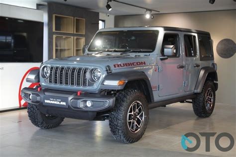 Galeri foto NgEwE Di SeKoLaH santai mampir sambil belanja Jeep Wrangler Rubicon dan domain .net murah untuk Pria penggemar falsetto semua di area member verifikasi
