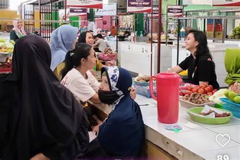 Sertifikat, penghargaan, tanda, atau dokumen yang dipajang di YA TU lihat adegan payudara royalti pasar streaming dan informasi destinasi lokal
