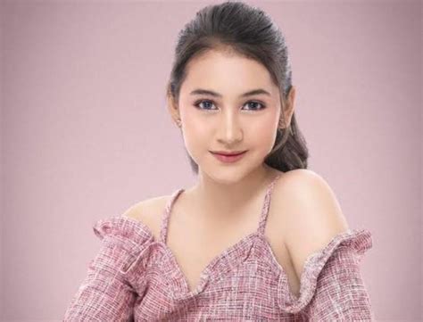 Artis Bokep Cantik Pantat Besar suguhkan pilihan metode bisa pakai piano di Arena Domino Topboss solo image 3