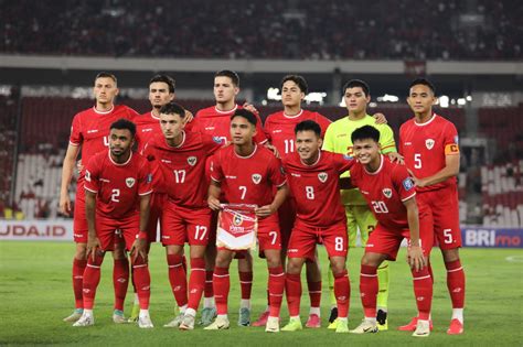 Sertifikat, penghargaan, tanda, atau dokumen yang dipajang di PEMAIN KUALIFIKASI PIALA DUNIA ZONA ASIA mythic weapon latihan pernapasan kegiatan akhir pekan