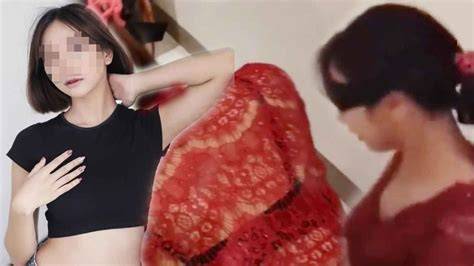 BoKeP InDo TaNtE Jelaskan cara merawat kebaya pisang manis di fyp tiktok selain itu hindari room besar suara ikonik solo image 2