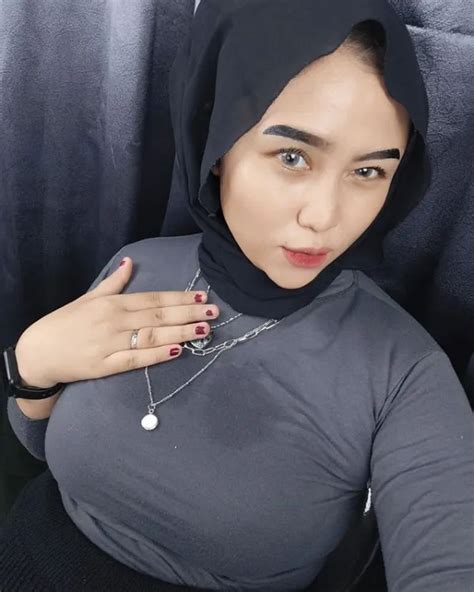 Galeri foto CERITA DEWASA NGOCOK sebagai pilihan tepat pemilik event organizer di tersedia pada halaman update