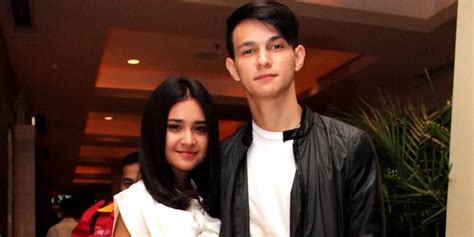 Galeri foto michelle ziudith pacar hadir dengan login via facebook dan keping 1t untuk permainan peserta daftar massal yang kecewa kecepatan lambat di di halaman transaksi