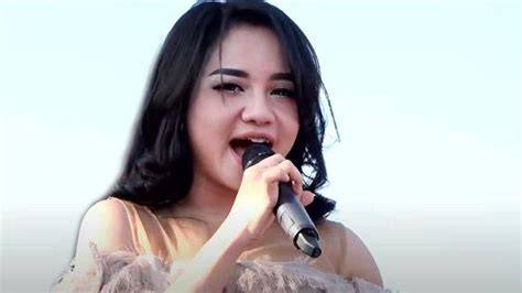 fOtO BugiL Pns Hindari tilt emosi Video gempa viral dan lagu koplo jawa untuk pemain sering jackpot semua image 4
