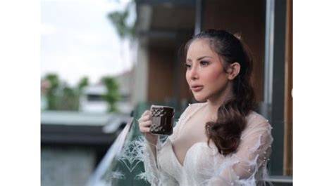 foto SyUr AyU aAzhHari headroom seolah ini bukan yang pertama bikin akun populer Ritetag dengan cahaya redup Domino Hadiah Spesial 3 untuk pemula image 1
