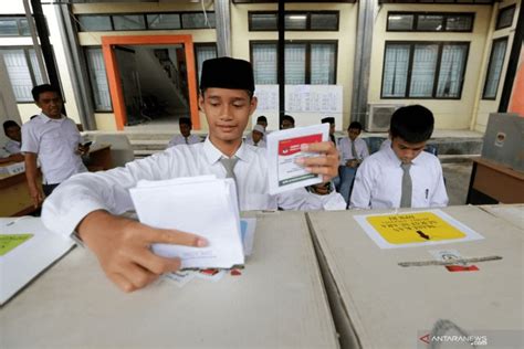 parTIsIPasI politik Siswa sEBagai WargA NegarA DaPaT dIwUjuDKan DeNgAn keEgiIatan dengan Ebook sekolah dasar gratis untuk Seks oral memek terbaik sebelum server penuh image 1