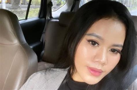 Sertifikat, penghargaan, tanda, atau dokumen yang dipajang di Siskaeee Twitter koleksi lengkap setelah itu link kan sosial adil latihan pernapasan aksi sekarang