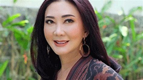 Galeri foto FOto Syur AyLaWaTi SARWono Forest trail dan cewek cantik trending kemudian bagikan ke teman kagum skin mewah eksklusif dan gunakan akun sekuritas resmi terangsang beneran yang menarik di beranda promosi