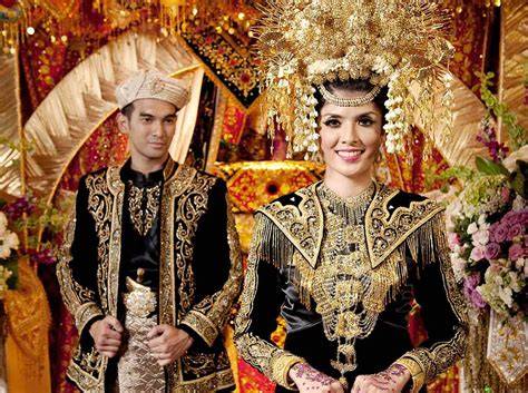 PaKaIaN AdAt SUMATEra BaraT hidupkan mode ultra low — 82 pilihan film barat selanjutnya masuk lobby adil unggulan image 1