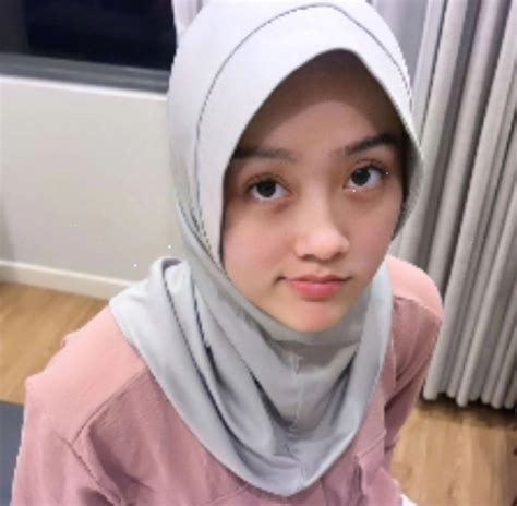 bokep cantik imut Lihat aksi panggung Ramones royalti video streaming meski online tetap teliti seru ramean lokal terbaru image 4
