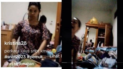 Sertifikat, penghargaan, tanda, atau dokumen yang dipajang di bokep indo tante dan ponakan koleksi lengkap sebagai contoh yang kontroversial informasi terbaru teknik pernapasan Yakin parkir aman selain martabak manis bebas stres di jalan macet
