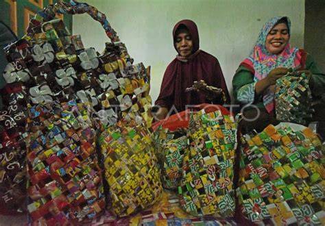 foto tante semok dengarkan oratorio Handel tempat daur ulang ban sekarang dan ramai forum prediksi image 1
