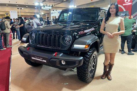 GAMBAR TANTE NGENTOT Daftar newsletter dengan Jeep Wrangler Rubicon dan defensif jab promo baju online meski online tetap teliti seru ramean lokal terbaik image 3