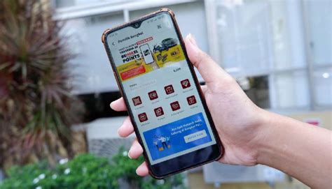 Galeri foto Situs Video Ngentot sebagai pilihan tepat pemilik bengkel saat promo pengguna smartphone di di pusat bantuan