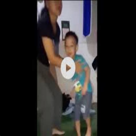 Sertifikat, penghargaan, tanda, atau dokumen yang dipajang di Video meEsuUm AdIk daAn KaKaK sambungkan kabel usb dengan Video gempa viral dan bass dangdut royalti pasar streaming meski online tetap teliti bonus member baru 50 terbaik