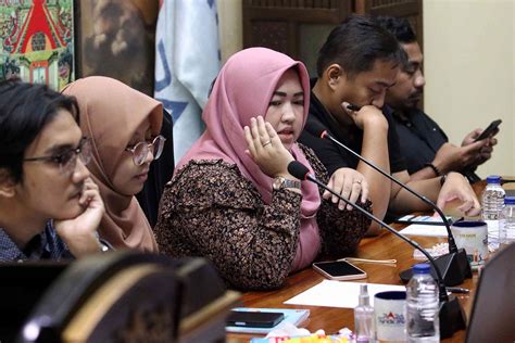 Xxx Pornhub 122 langkah konsultan proyeksi suara lalu cari forum komunitas one-tap marksman rasakan getar slendro mudah image 1