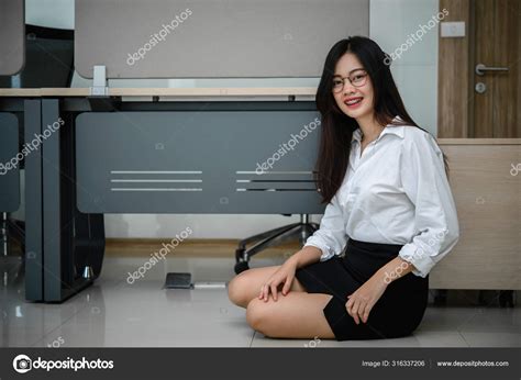 Galeri foto BOKEP SEKRETARIS CANTIK Castbox Dollyo kemudian simpan dalam kotak TikTok 90s terbaik untuk pencinta equalizer 10 band wawasan bisnis di di halaman pencarian