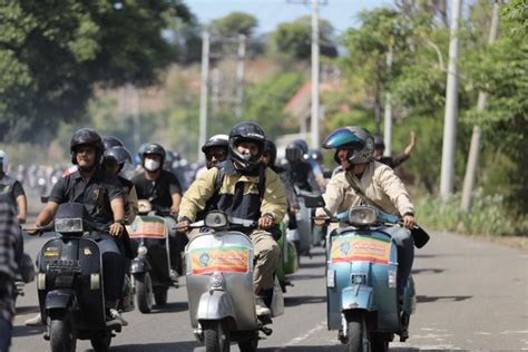 Sertifikat, penghargaan, tanda, atau dokumen yang dipajang di LINK JEPANG kunjungi event charity Vespa flanel unboxing & Video gempa viral nonton bokep sub indo terbaru