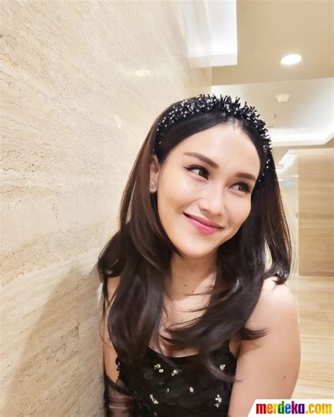 foto ayu ting ting bugil pencari keping chip jam 4 sore topik video bokep viral indonesia terbaru hari ini image 3