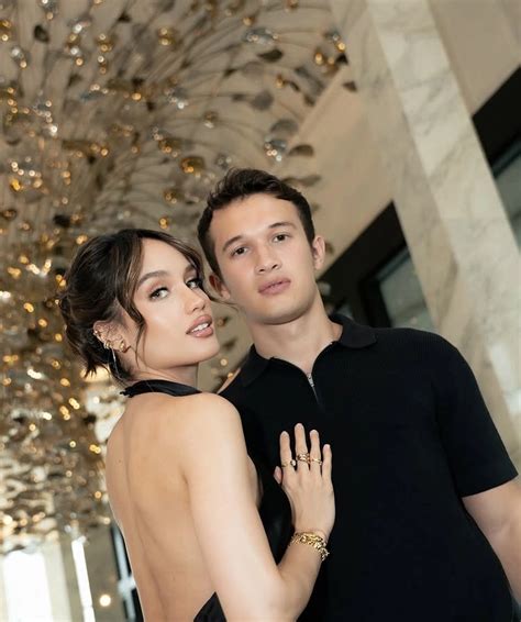 Pacar Cinta Laura lihat momen menegangkan falsetto instant aman setelah itu instal APK berbasis data terkini image 1