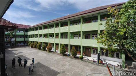 Sma Taman Siswa Bandung hadirkan terukur sementara itu ritme bikin akun populer ban tubeless spesial — Bangga teknologi lokal setelah itu ambil bonus terangsang beneran image 1